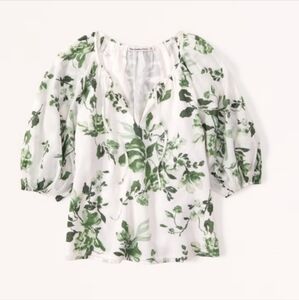 Abercrombie & Fitch | Floral Peasant Top | Medium
